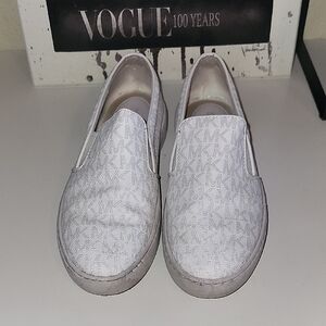 MICHAEL Michael Kors White Sneakers Slip-On Style